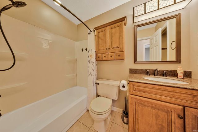 4216 Derby Lane, Evansville, IN 47715