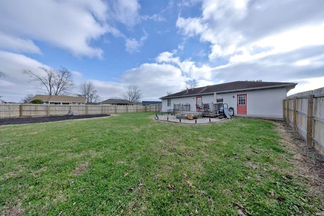 4216 Derby Lane, Evansville, IN 47715