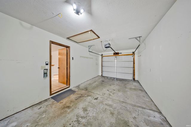 4216 Derby Lane, Evansville, IN 47715