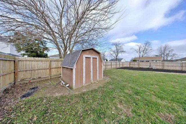 4216 Derby Lane, Evansville, IN 47715