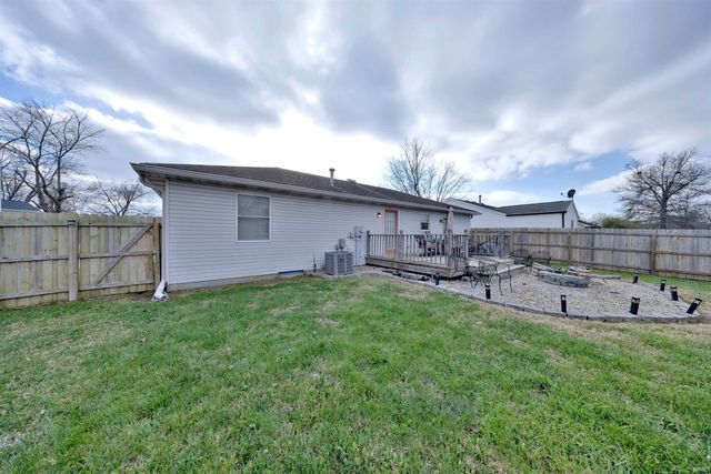 4216 Derby Lane, Evansville, IN 47715