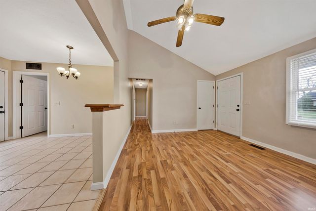 4216 Derby Lane, Evansville, IN 47715