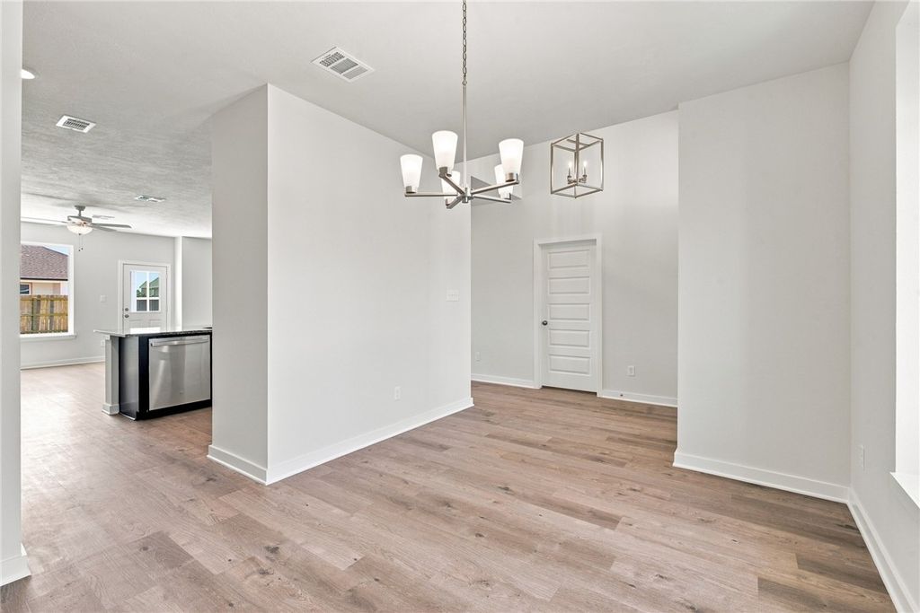 342 Harvest Lake Drive, Snook, TX 77878 — photo 5