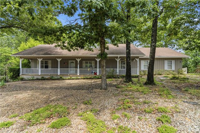 27 Cambria Drive, Bella Vista, AR 72715