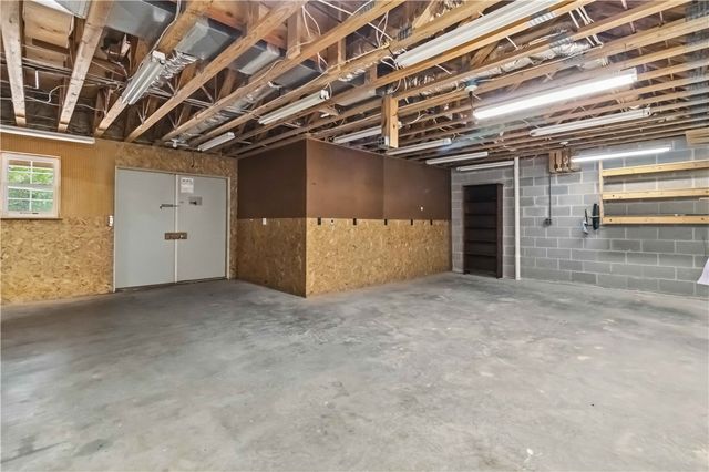27 Cambria Drive, Bella Vista, AR 72715