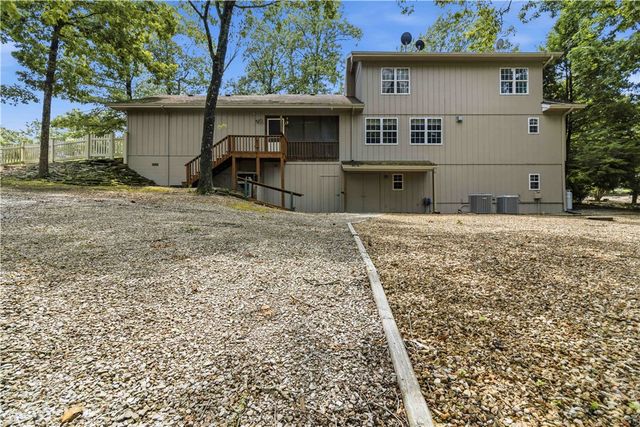 27 Cambria Drive, Bella Vista, AR 72715