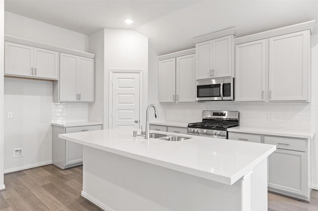 6224 Greenville Drive, College Station, TX 77845