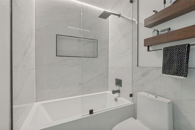 10635 Stone Canyon Road 19, Dallas, TX 75230