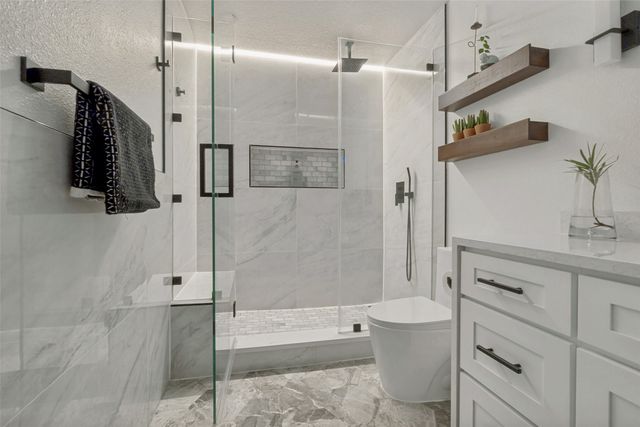 10635 Stone Canyon Road 19, Dallas, TX 75230