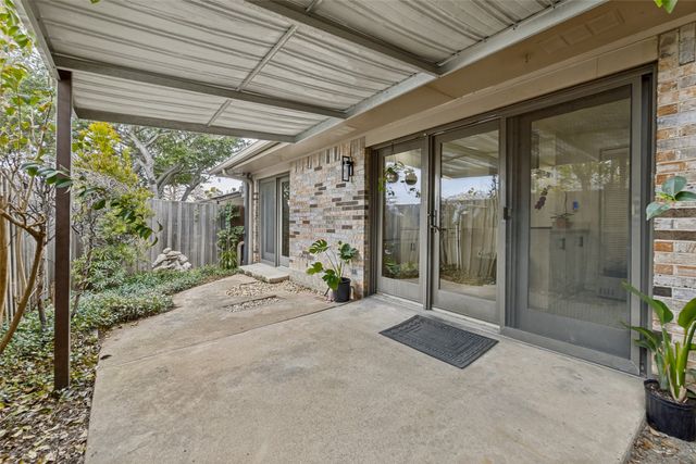 10635 Stone Canyon Road 19, Dallas, TX 75230