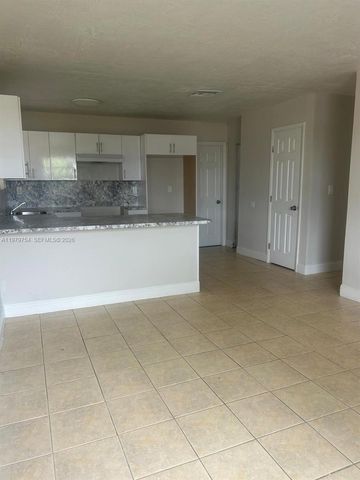 28511 SW 147th Ave, Homestead, FL 33033