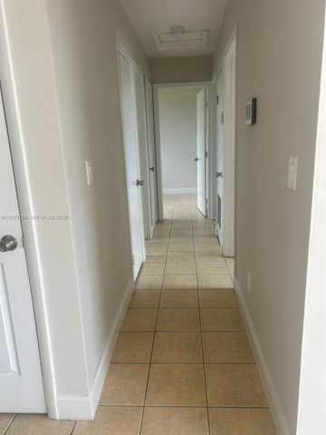 28511 SW 147th Ave, Homestead, FL 33033