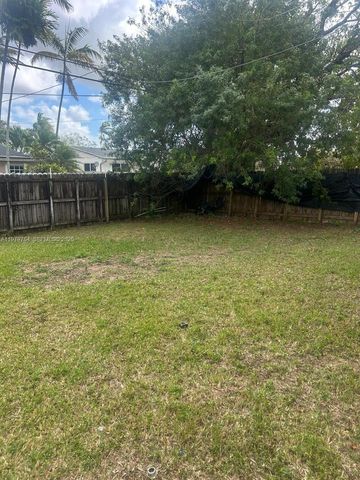 28511 SW 147th Ave, Homestead, FL 33033