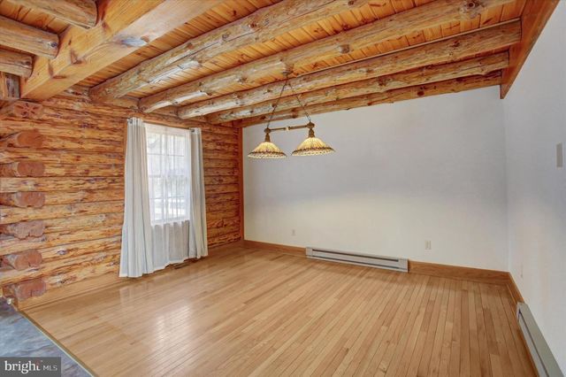 185 ANTIETAM LN, Fayetteville, PA 17222