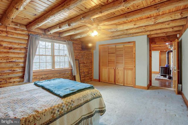 185 ANTIETAM LN, Fayetteville, PA 17222