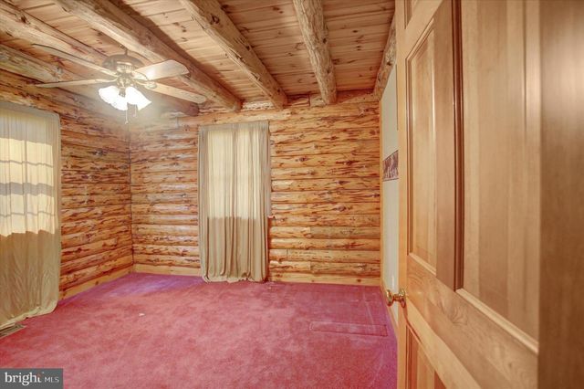 185 ANTIETAM LN, Fayetteville, PA 17222