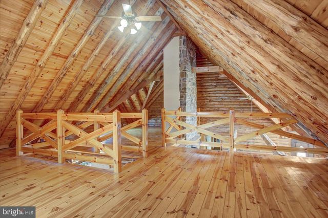 185 ANTIETAM LN, Fayetteville, PA 17222