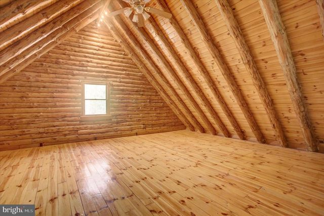 185 ANTIETAM LN, Fayetteville, PA 17222