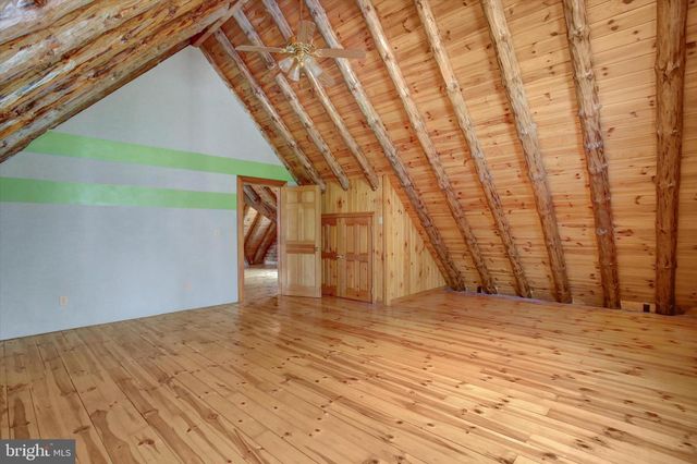 185 ANTIETAM LN, Fayetteville, PA 17222