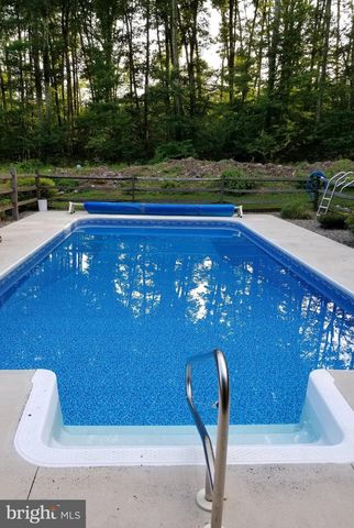 185 ANTIETAM LN, Fayetteville, PA 17222