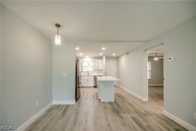 16881 Davis RD 116, Fort Myers, FL 33908