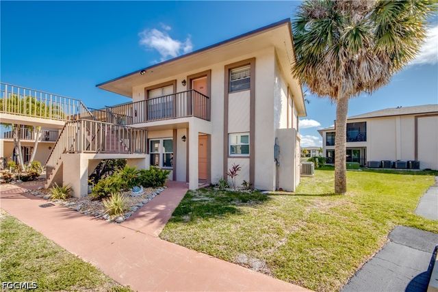 16881 Davis RD 116, Fort Myers, FL 33908