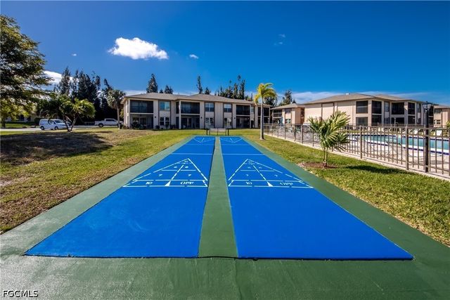 16881 Davis RD 116, Fort Myers, FL 33908