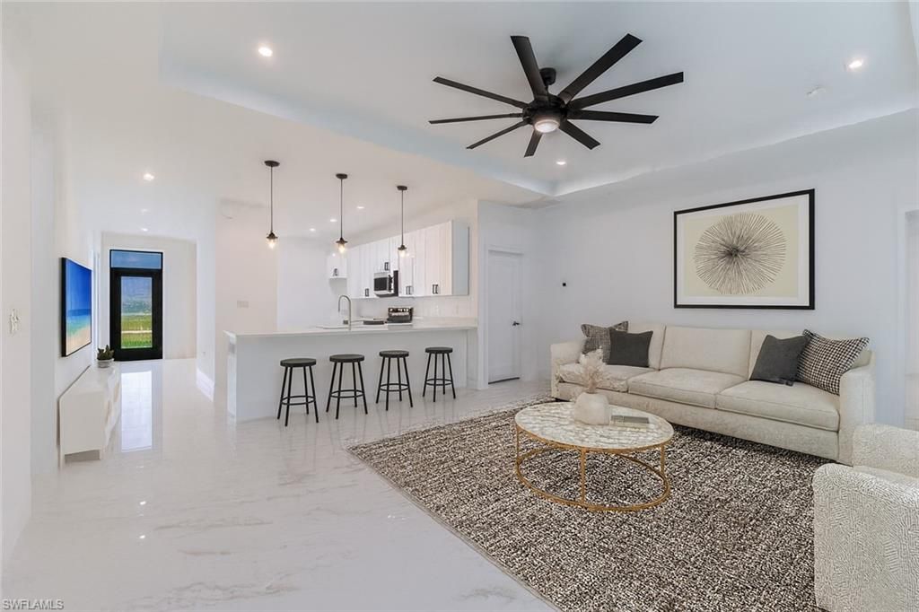 1013 El Dorado BLVD N, Cape Coral, FL 33993