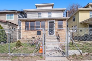 2406 Sharon Street, Detroit, MI 48209