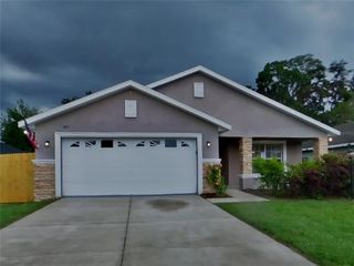 401 LISA ANN COURT, Plant City, FL 33563