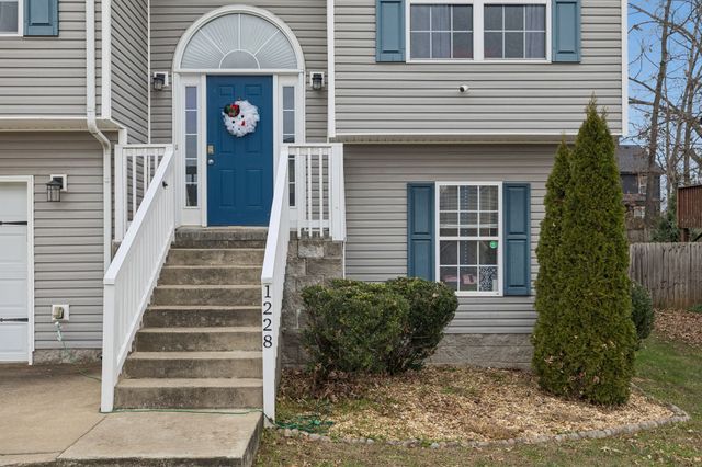 1228 Morstead Dr, Clarksville, TN 37042