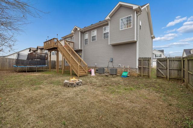 1228 Morstead Dr, Clarksville, TN 37042