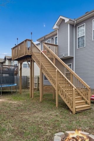 1228 Morstead Dr, Clarksville, TN 37042