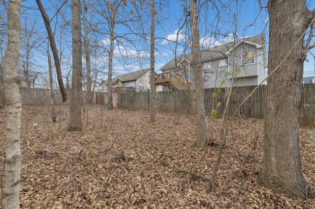 1228 Morstead Dr, Clarksville, TN 37042