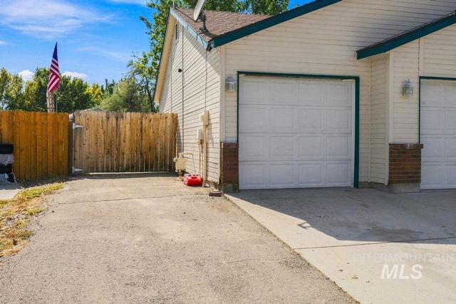 1716 W Plum Court, Nampa, ID 83651