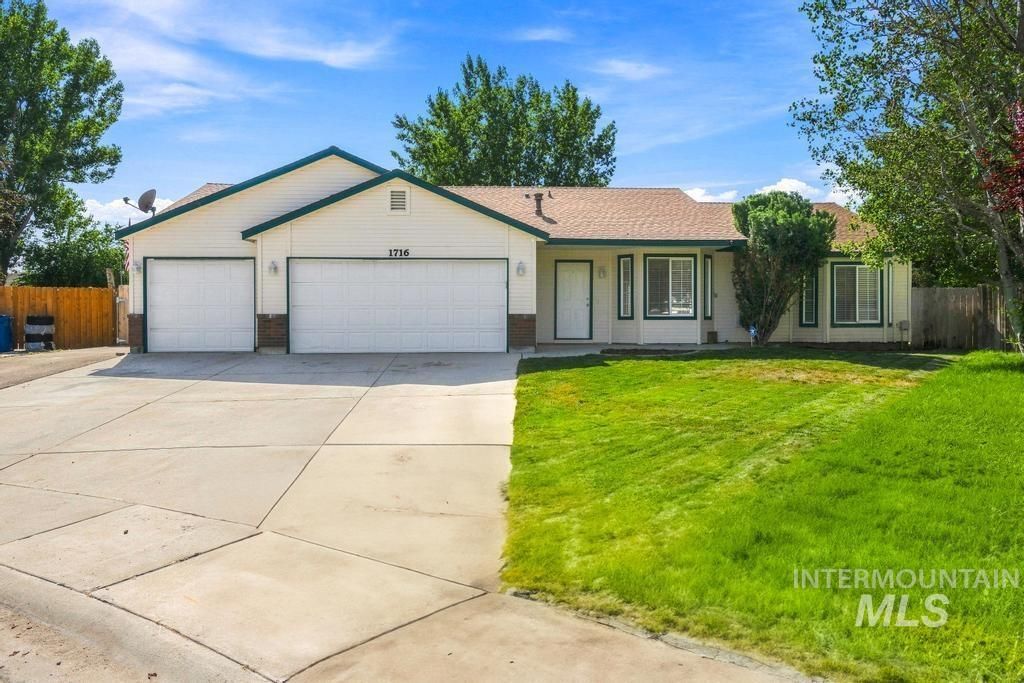 1716 W Plum Court, Nampa, ID 83651