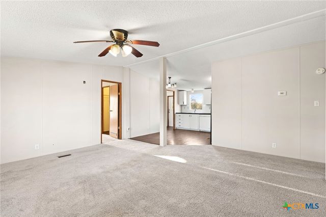 645 Old Luling Road, Lockhart, TX 78644