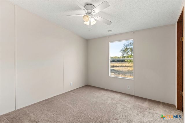 645 Old Luling Road, Lockhart, TX 78644