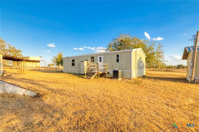 645 Old Luling Road, Lockhart, TX 78644