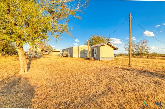 645 Old Luling Road, Lockhart, TX 78644