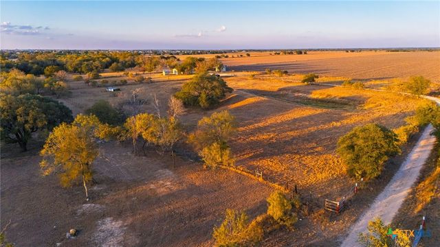 645 Old Luling Road, Lockhart, TX 78644