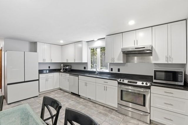 43 Lackey St, Westborough, MA 01581