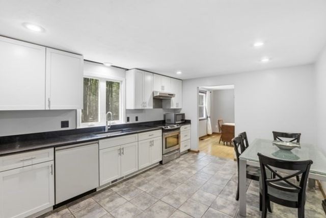 43 Lackey St, Westborough, MA 01581
