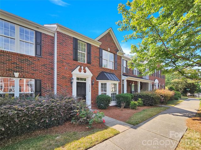 20528 Harbor View Drive, Cornelius, NC 28031