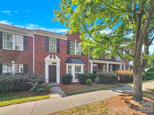 20528 Harbor View Drive, Cornelius, NC 28031