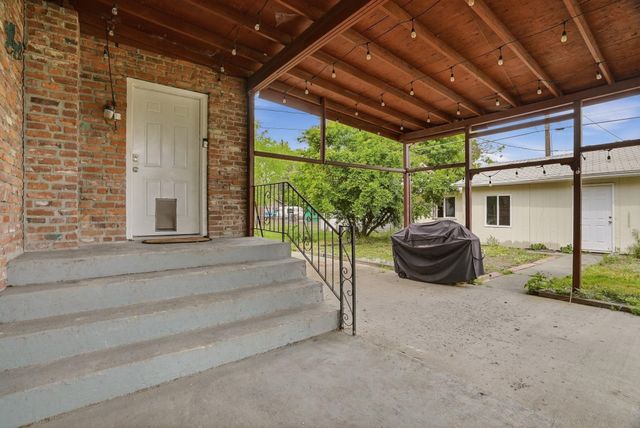 947 E Ermina Ave, Spokane, WA 99207