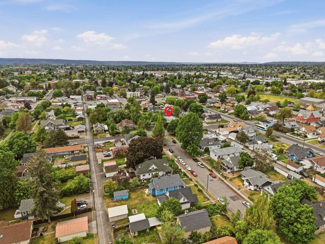 947 E Ermina Ave, Spokane, WA 99207