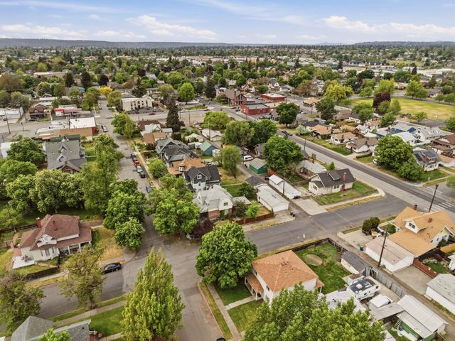 947 E Ermina Ave, Spokane, WA 99207