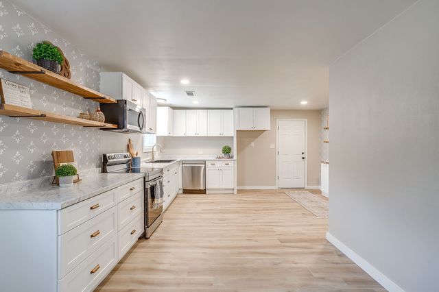 501 4th Street, Hubbard, TX 76648