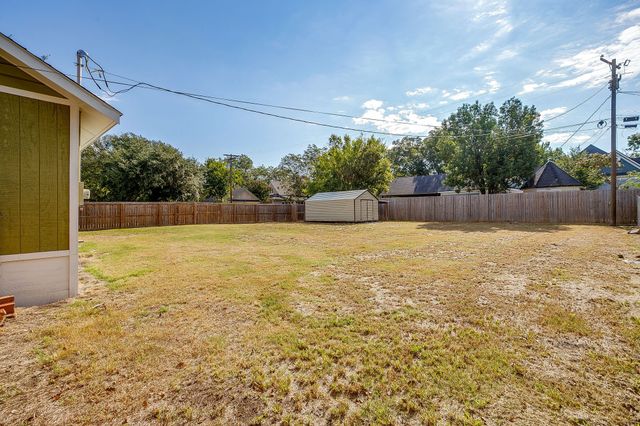 501 4th Street, Hubbard, TX 76648